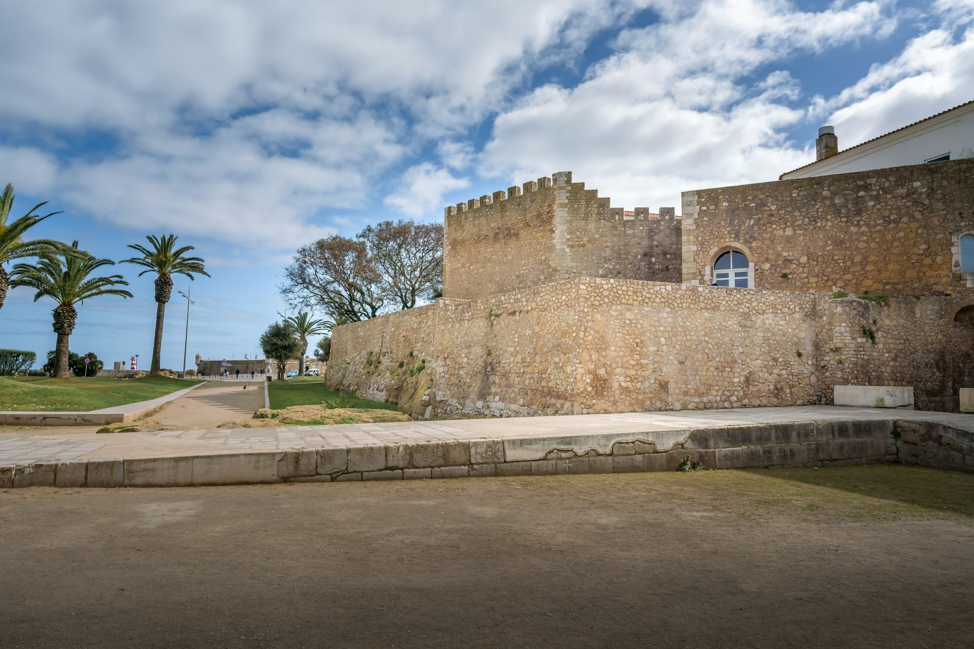 As Melhores Práticas para controlar pragas em espaços Comerciais no Algarve